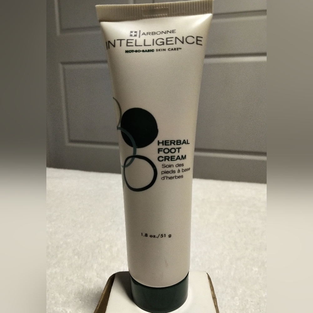 BRAND NEW Arbonne Herbal Foot Cream